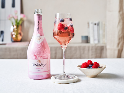 Rezeptbild: Purple Berry Spritz