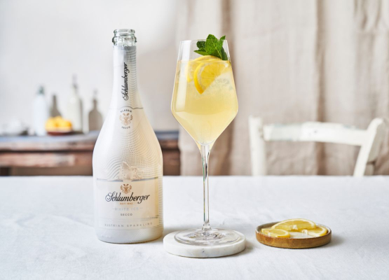 Schlumberger Lemonanda Spritz mit White Ice Secco
